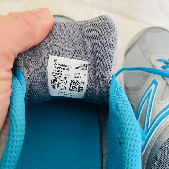 NEW BALANCE {10.5} Running Shoe 1540v3 Gray and Blue - Picture 9 of 12